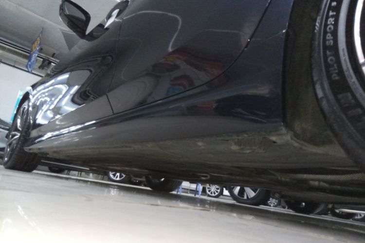 宝马3系 2020款 改款 325i M运动套装局部细节9002