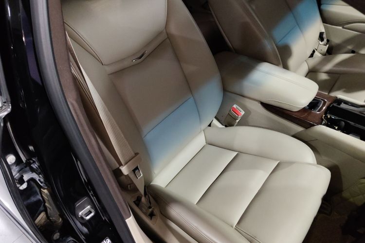 凯迪拉克XTS 2017款 28T 技术型局部细节41