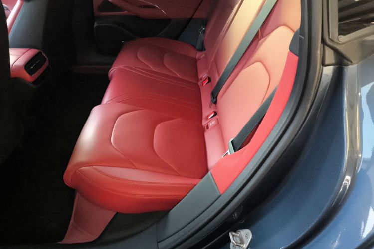 小米汽车 小米SU7 2024款 四驱超长续航高阶智驾Max版中控内饰7004