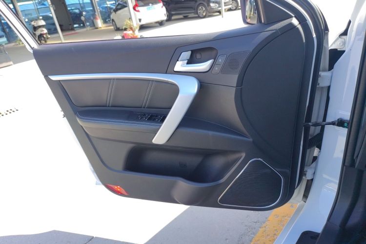 吉利汽车 帝豪 2017款 三厢百万款 1.5L 手动向上版中控内饰7007