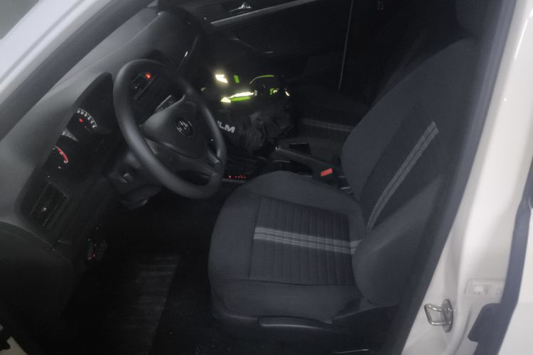 大众 2019款 朗逸启航 1.5L 自动风尚版 国VI中控内饰19