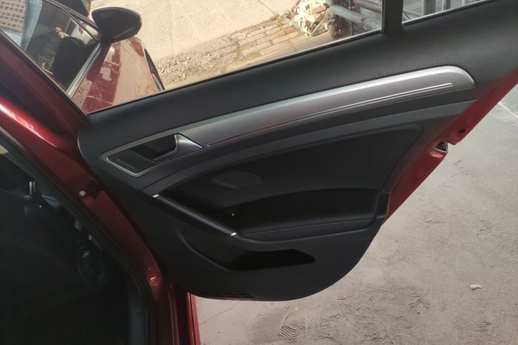 大众 高尔夫 2019款 280TSI DSG舒适型 国V中控内饰45