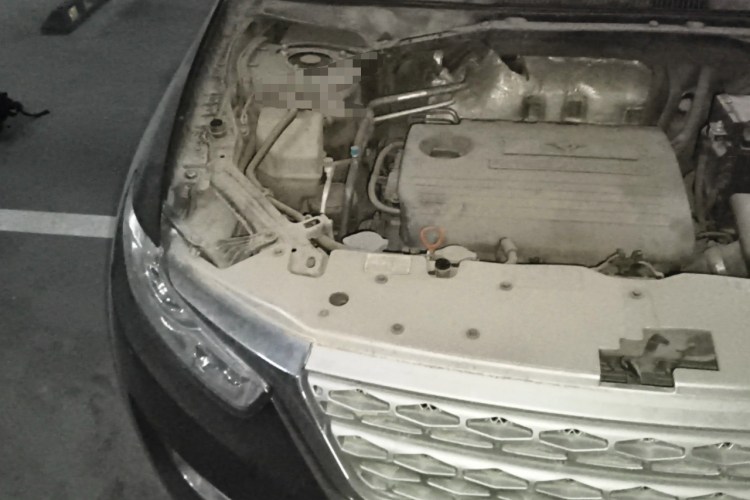 凯翼X3 2017款 1.6L 手动发烧友版 国V局部细节9006