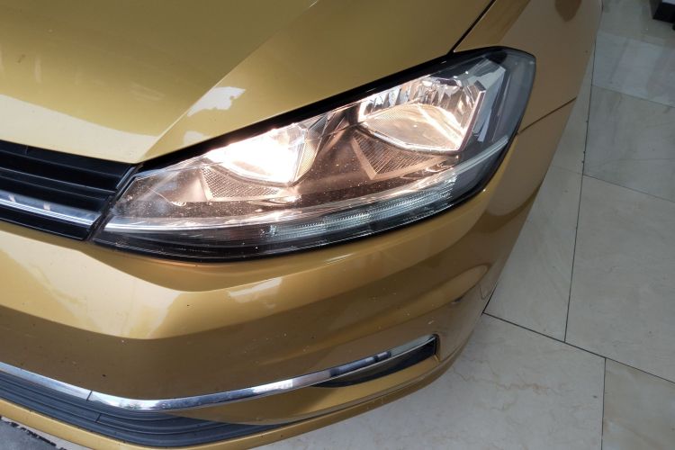 大众 高尔夫 2018款 230TSI 自动舒适型局部细节36