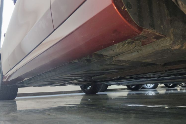 奔驰E级(进口) 2019款 E 260 运动版局部细节9001