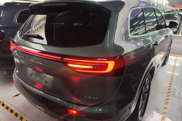 鸿蒙智行 问界M7 2022款 1.5T 后驱舒适版车身外观6005