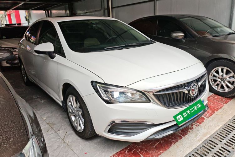 别克 威朗 2019款 三厢 15S 自动领先型车身外观3