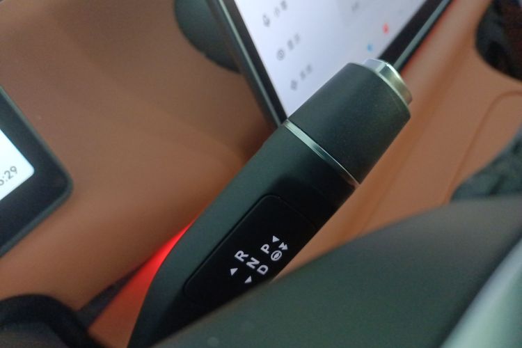 零跑汽车 零跑C16 2024款 增程 200激光雷达版局部细节18