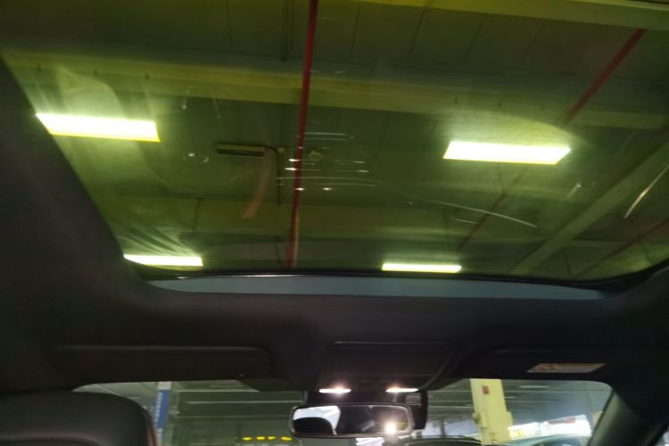 福特 福克斯 2022款 三厢 EcoBoost 180 自动ST Line局部细节22