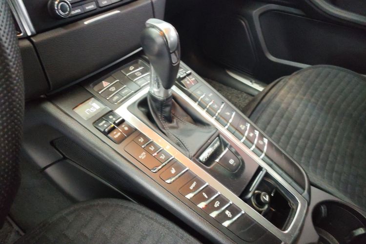 保时捷 2017款  Macan S 3.0T中控内饰18