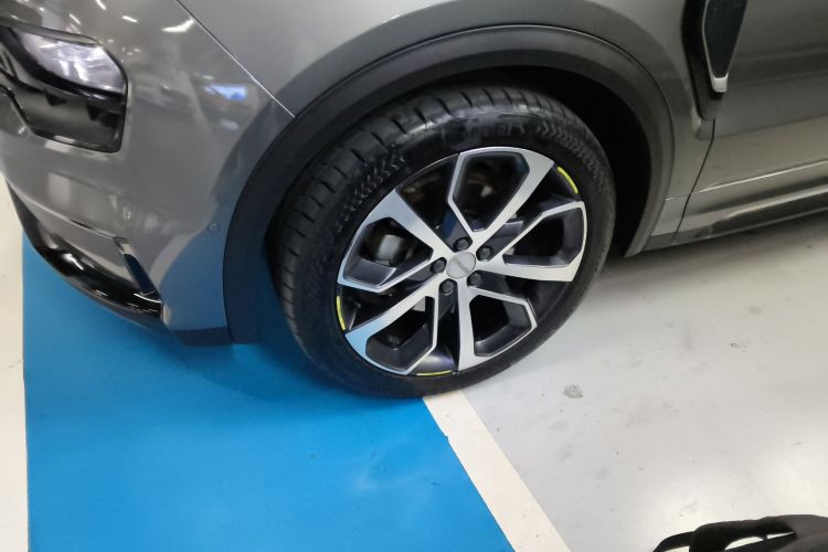 领克05 2022款 2.0TD 四驱劲Halo车身外观6007