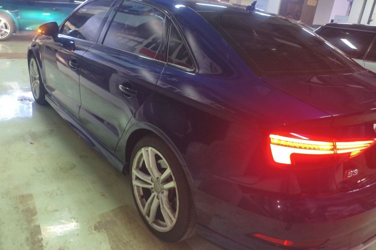 奥迪S3 2017款 改款 S3 2.0T Limousine车身外观4