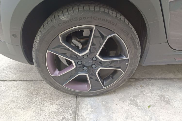 领克02 2019款 高能版 2.0T 自动两驱耀Pro版 国VI车身外观6008