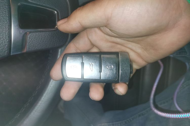 一汽-大众CC 2018款 2.0TSI 豪华型中控内饰11