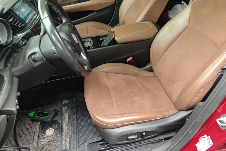 别克 君威 2017款 20T 精英型局部细节19