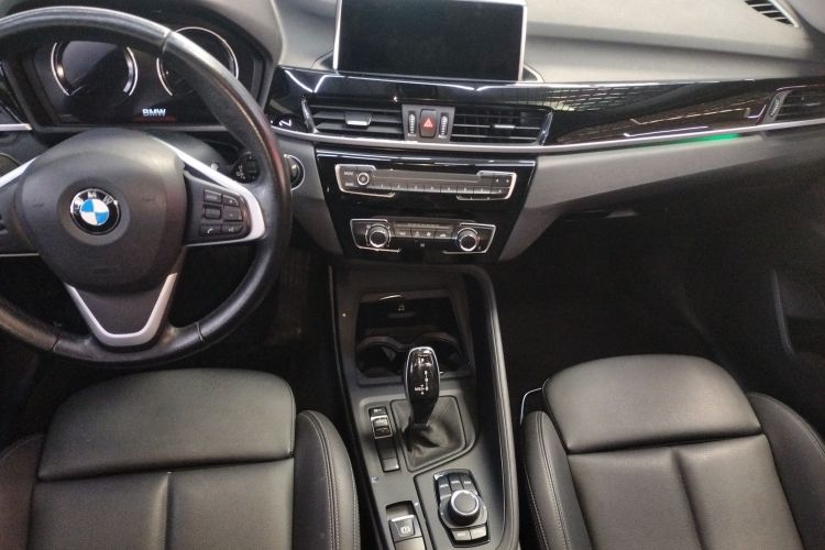 宝马X1 2020款 sDrive20Li 时尚型中控内饰18