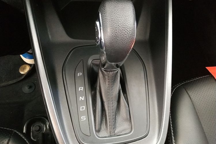 福特 福睿斯 2019款 改款 1.5L 自动质享型（胎压监测） 国VI局部细节18