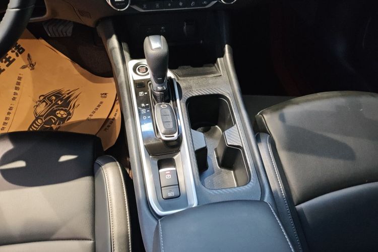 日产 轩逸 2023款 改款 1.6L CVT悦享版中控内饰18