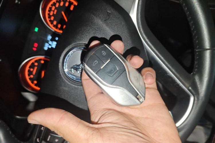 汉腾汽车 汉腾X5 2018款 1.5T CVT豪华版中控内饰11