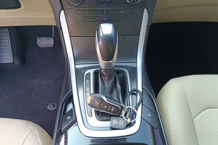 福特 锐界 2016款 EcoBoost 245 两驱精锐型 5座中控内饰18