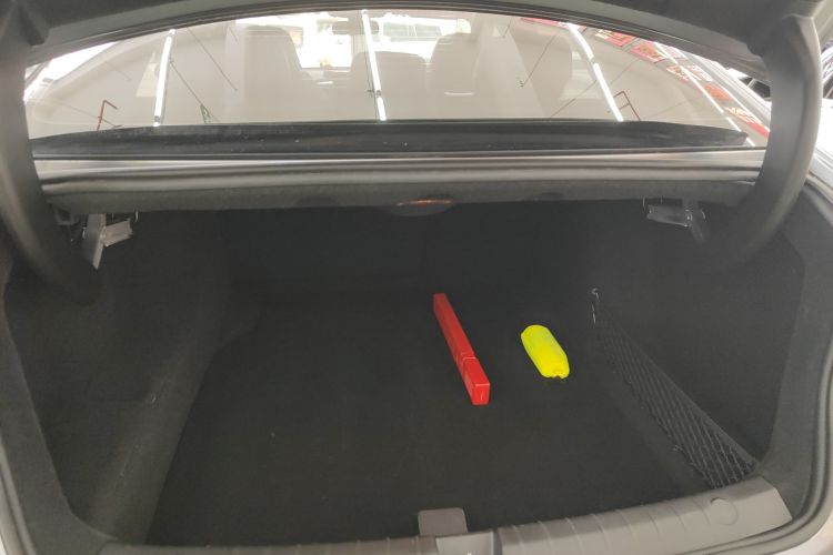 比亚迪 秦PLUS 2021款 DM-i 55KM 旗舰型机舱底盘23