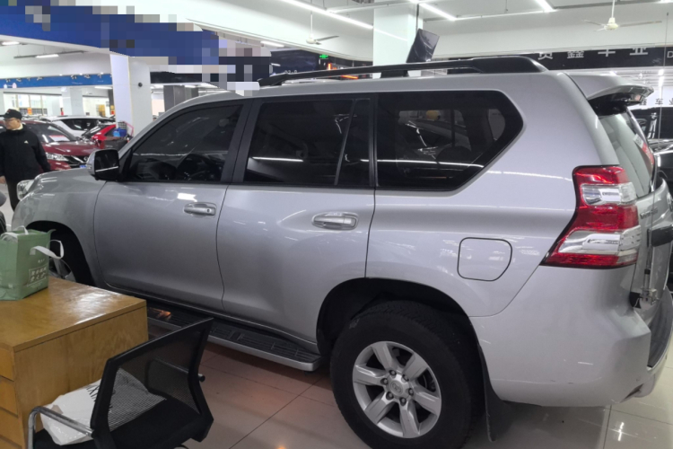 丰田 普拉多 2016款 3.5L 自动TX-L车身外观6003