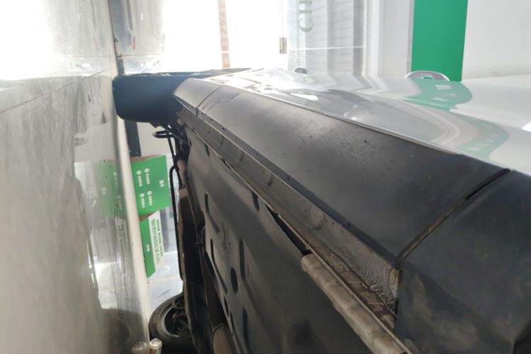 比亚迪 宋PLUS 2020款 1.5T 自动旗舰型局部细节9001