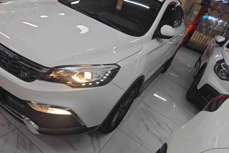 猎豹汽车 猎豹CS10 2016款 2.0T 自动领先型车身外观6003