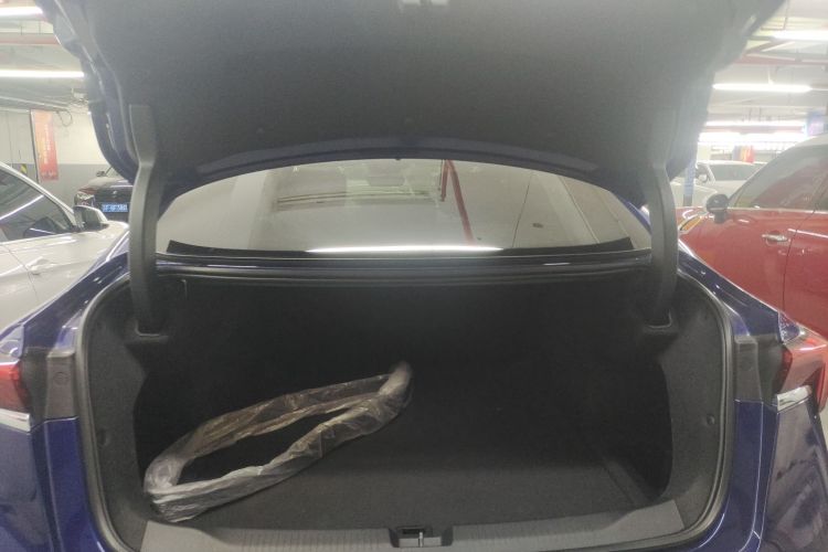 别克 君越 2023款 艾维亚版机舱底盘23