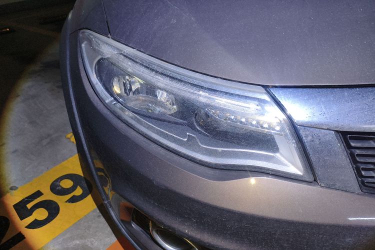 观致3 2016款 都市SUV 1.6T 自动致悦型车身外观8