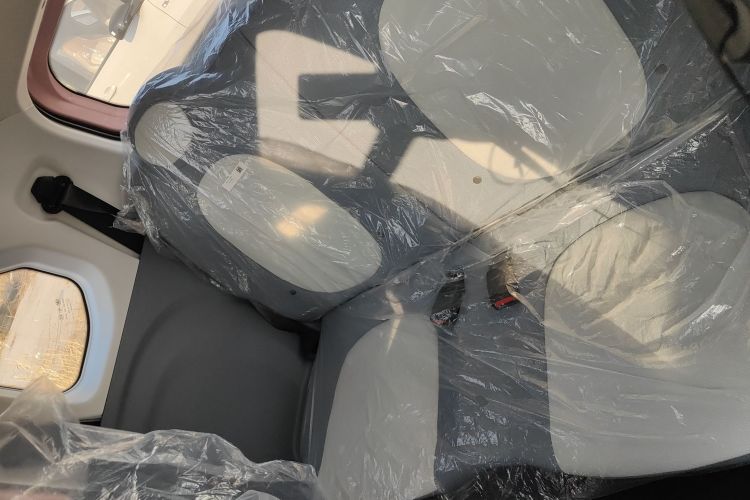 奔腾小马 2026款 222km 萌趣马中控内饰21