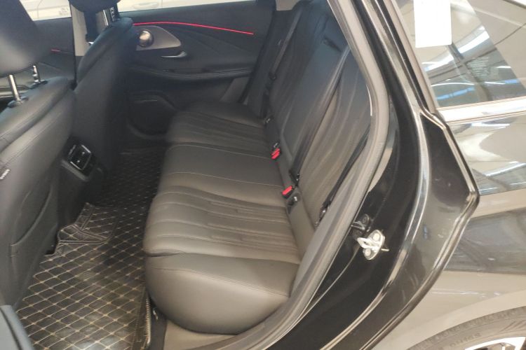 奇瑞 风云A8 2024款 127 驭风版中控内饰21