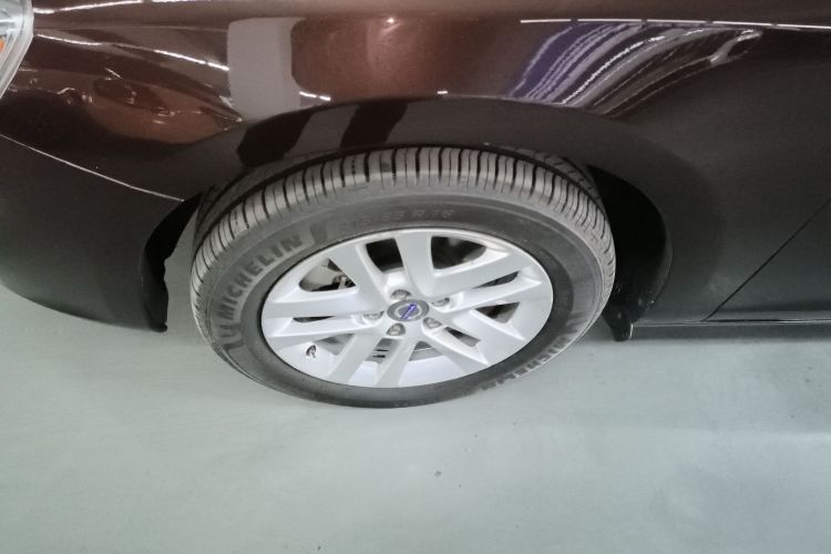 沃尔沃S60 2018款 S60L T3 智进版车身外观6007