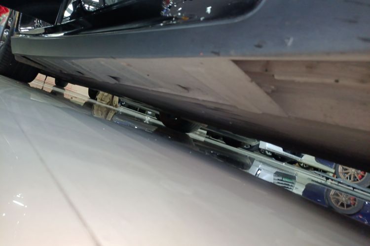 小鹏P7 2023款 586E局部细节9001