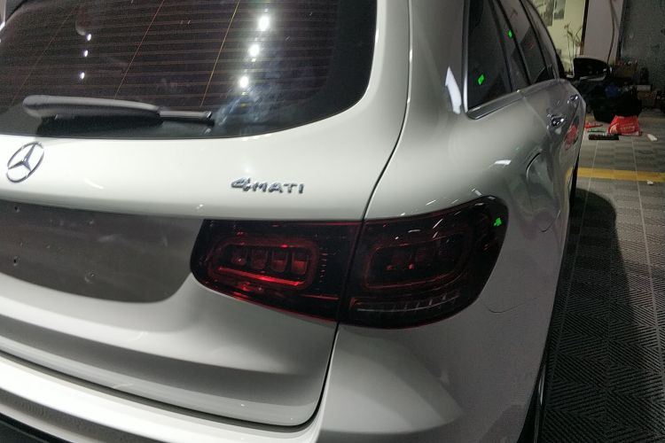 奔驰GLC 2020款 GLC 260 L 4MATIC 动感型车身外观9