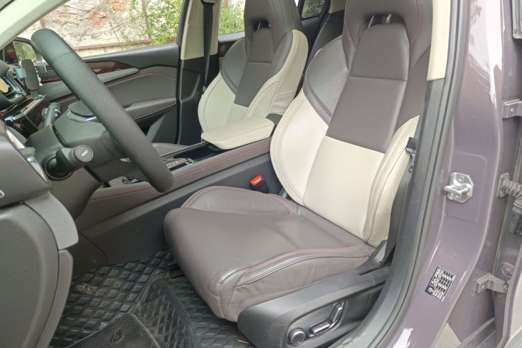 领克02 2019款 高能版 2.0T 自动两驱耀Pro版 国VI局部细节19