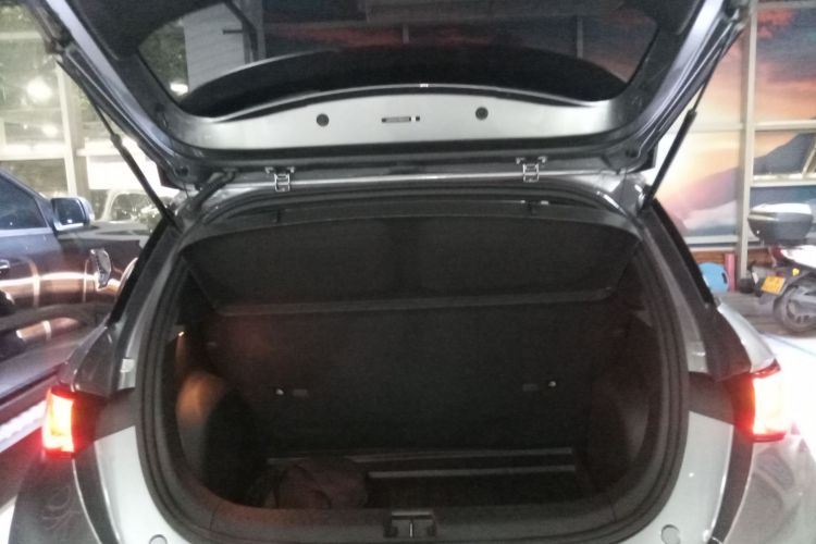 比亚迪 海豚 2021款 405km 时尚版机舱底盘23