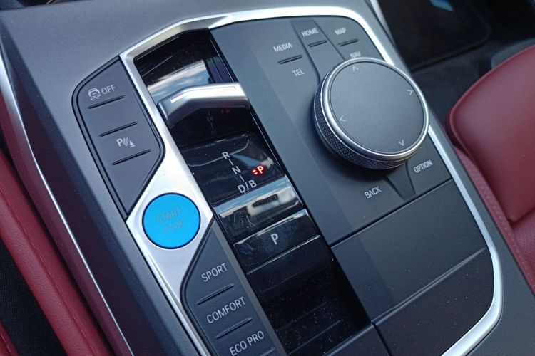 宝马i3 2025款 eDrive 35 L中控内饰18