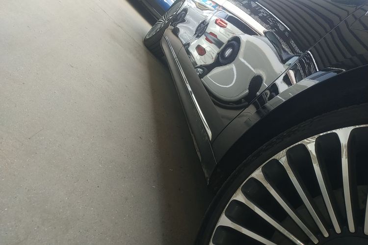 鸿蒙智行 享界S9 2024款 纯电 Ultra 四驱旗舰版局部细节9001