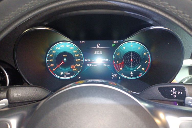 奔驰C级 2020款 改款 C 200 L 时尚型运动版中控内饰14