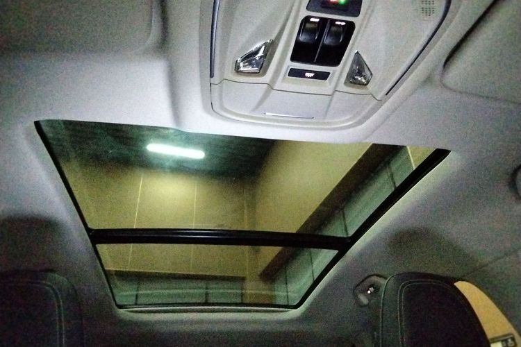 哈弗H6 2022款 第三代 1.5T 自动两驱Max中控内饰22