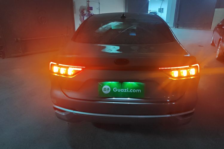 福特 蒙迪欧 2022款 EcoBoost 245 至尊型车身外观6