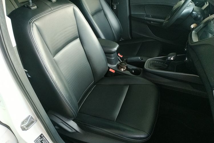 福特 福睿斯 2019款 改款 1.5L 自动质享型（胎压监测） 国VI局部细节41