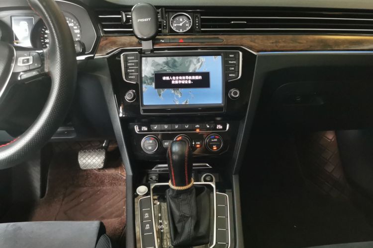 大众 迈腾 2017款 330TSI DSG 尊贵型局部细节16