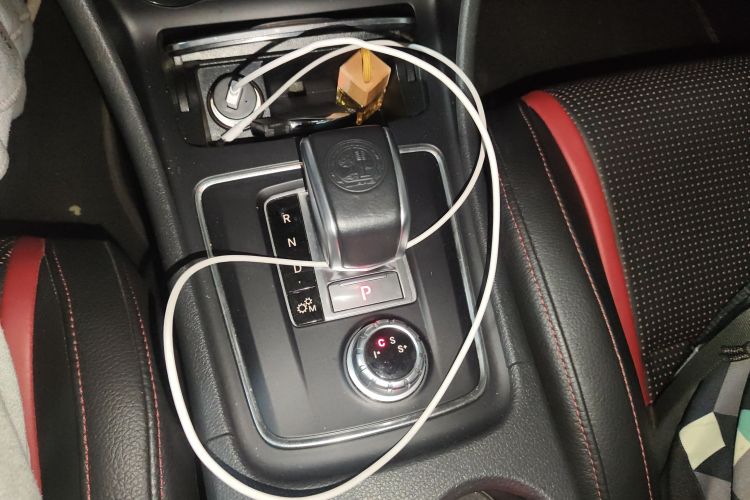 奔驰A级AMG(进口) 2017款 AMG A 45 4MATIC局部细节18