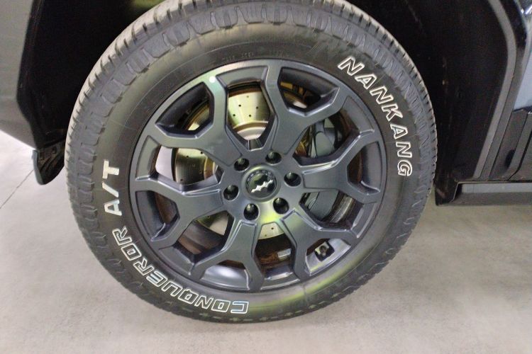 方程豹 豹5 2023款 云辇旗舰版车身外观6007