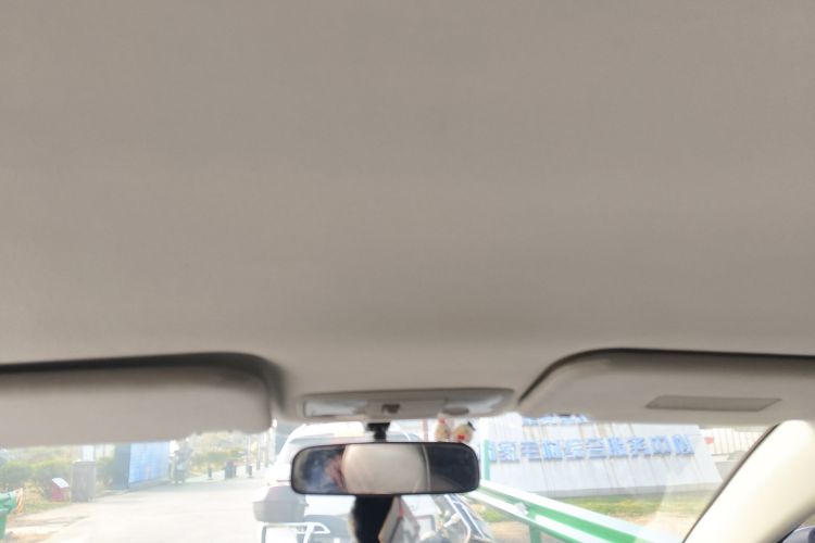 三菱 翼神 2015款 1.6L 手动时尚版中控内饰22