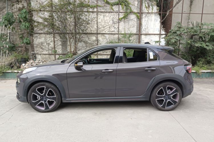 领克02 2019款 高能版 2.0T 自动两驱耀Pro版 国VI车身外观6003