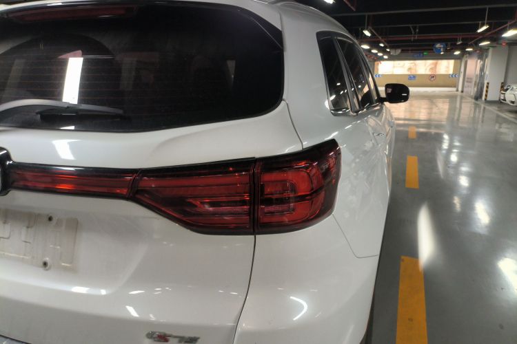 长安CS75 2020款 280T DCT豪华型 国VI车身外观9