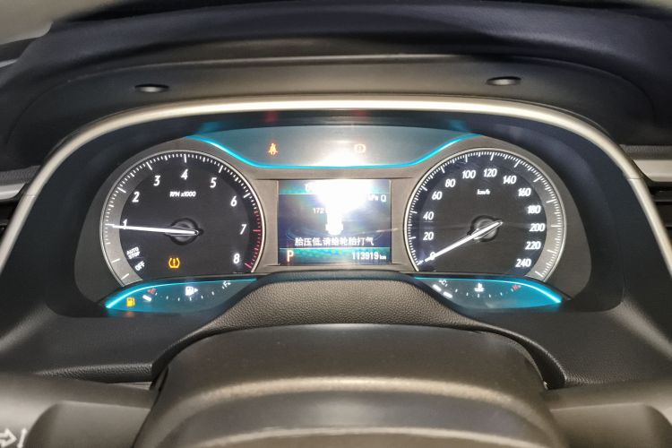 别克 英朗 2016款 15N 自动精英型局部细节14